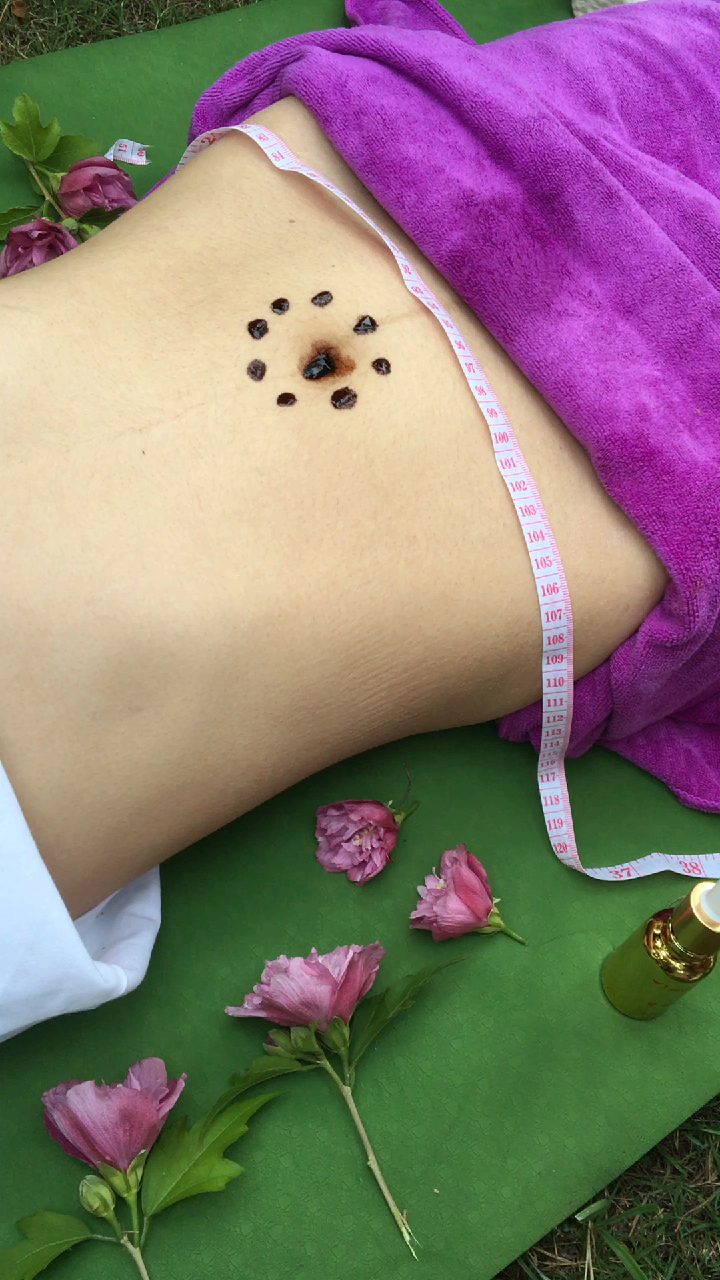 每天一排湿,祛寒不便秘,轻松躺着瘦了30多斤,大肚腩不见了