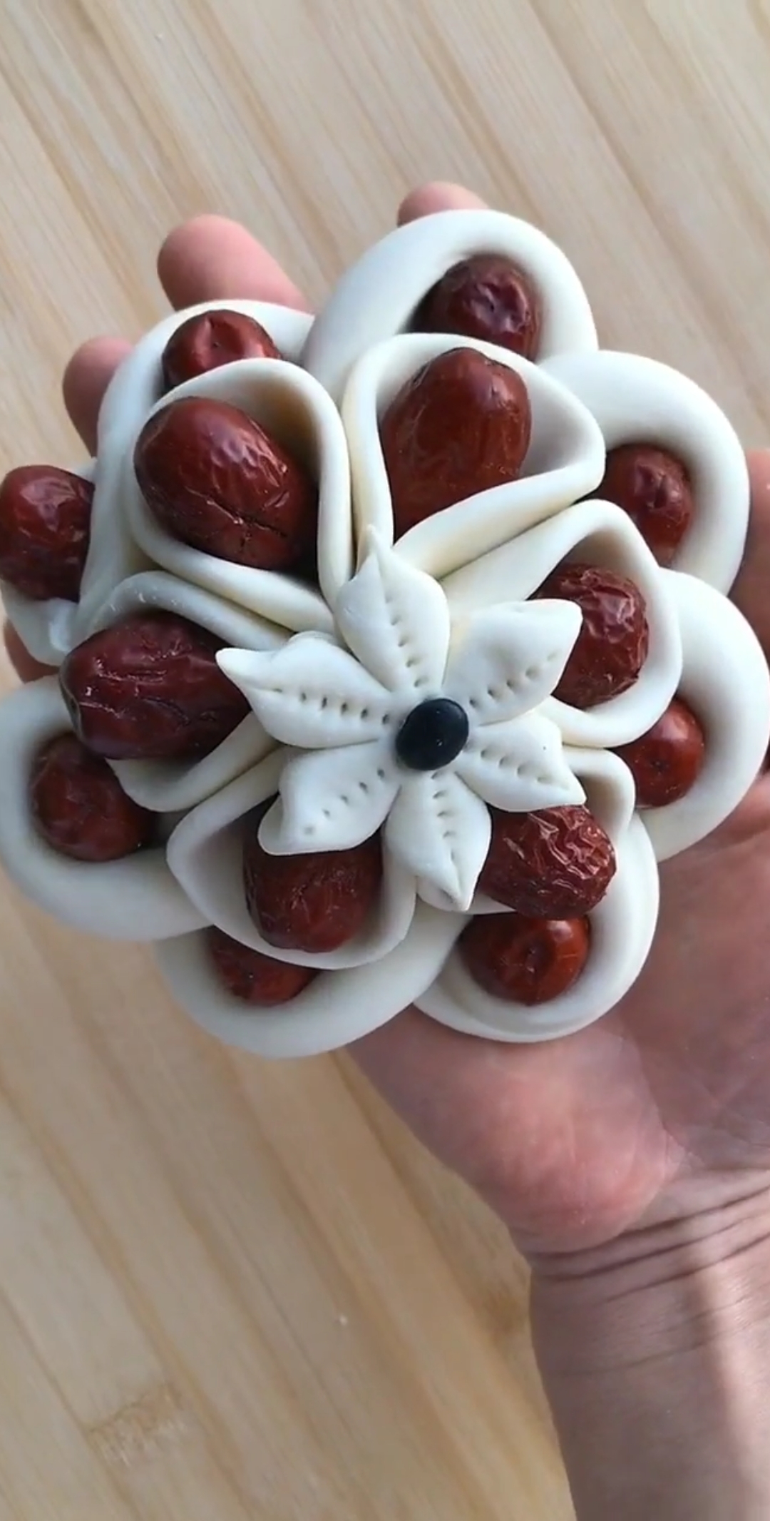 花样面点#网红枣花馍制作手法分享