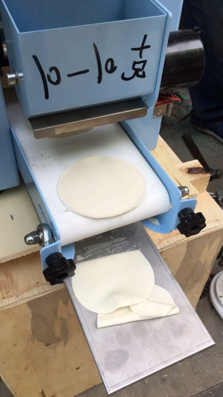 新型自动擀皮机 10公分10克蒸饺皮