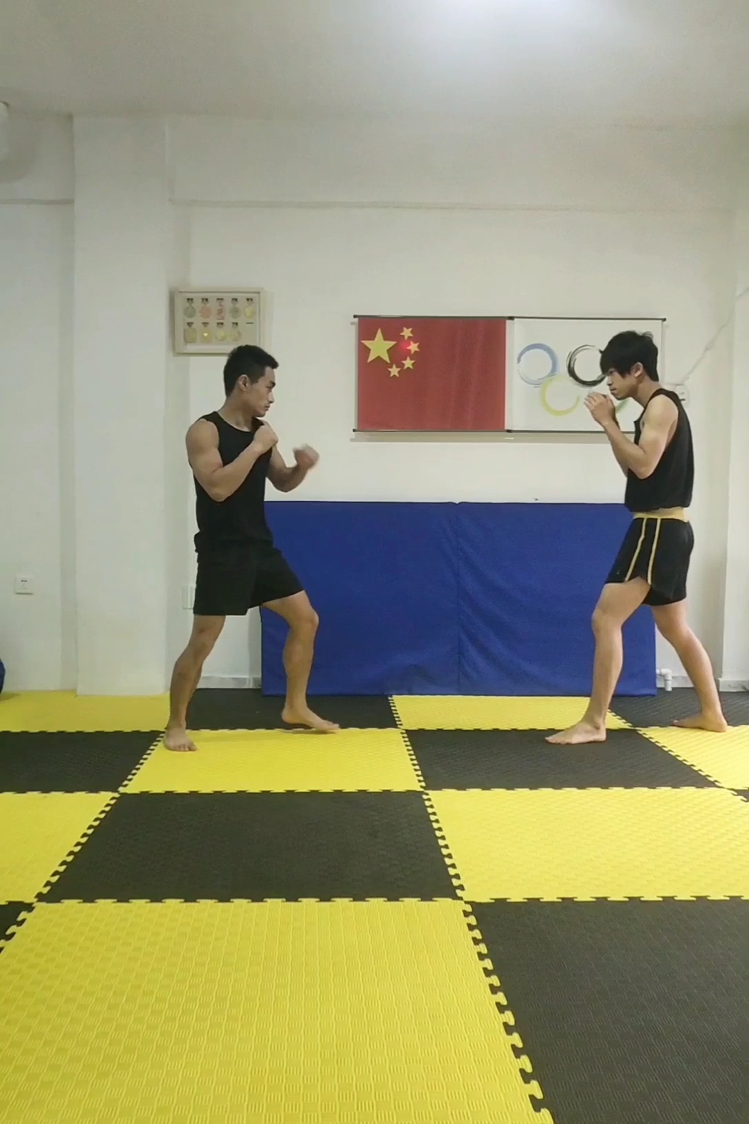 中华功夫#几种简单的接腿摔