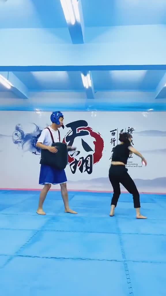 你连我都不喜欢,那你喜欢什么喜之郎吗跆拳道女孩卡点换装我要上热门