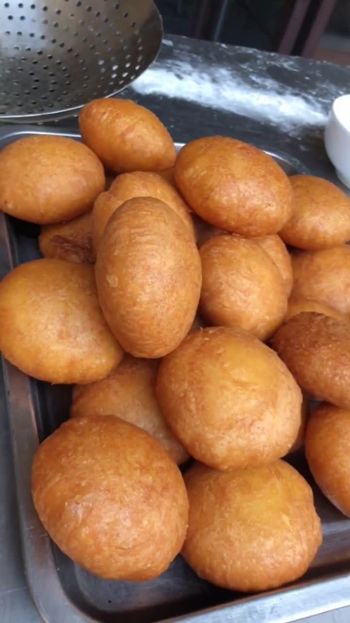 胡辣汤胡辣汤脆皮油条脆皮糖糕