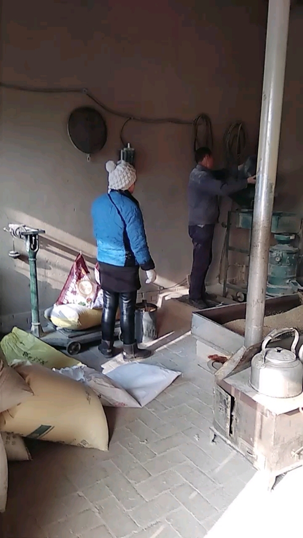 农村人的磨面机,城里人见过吗?