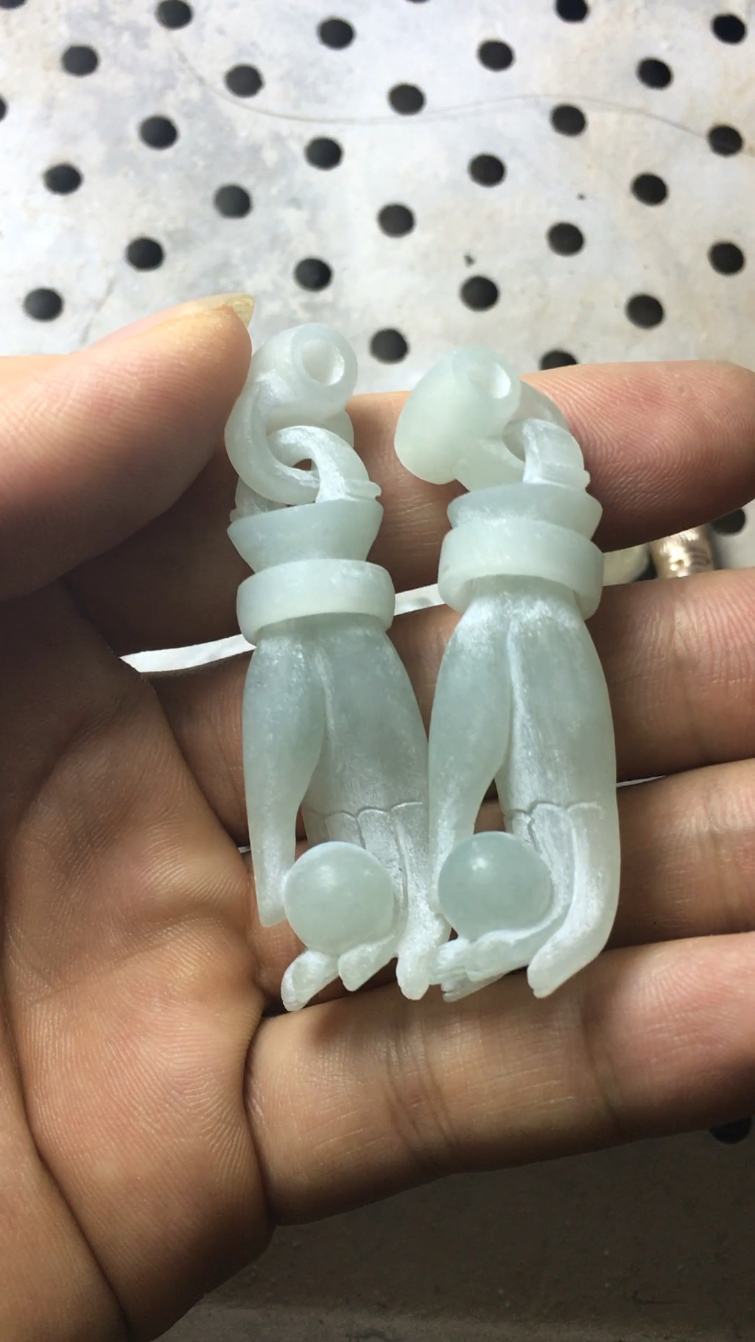 立体观音手雕刻欣赏