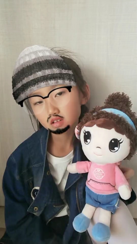 我是你爸爸我真伟大!养你这么大,你还不听话!