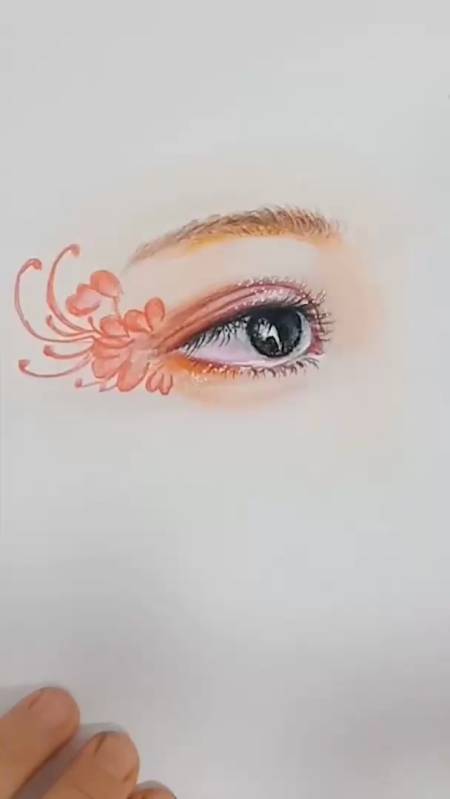我怎么这么好看#画个彼岸花眼睛,我美吗