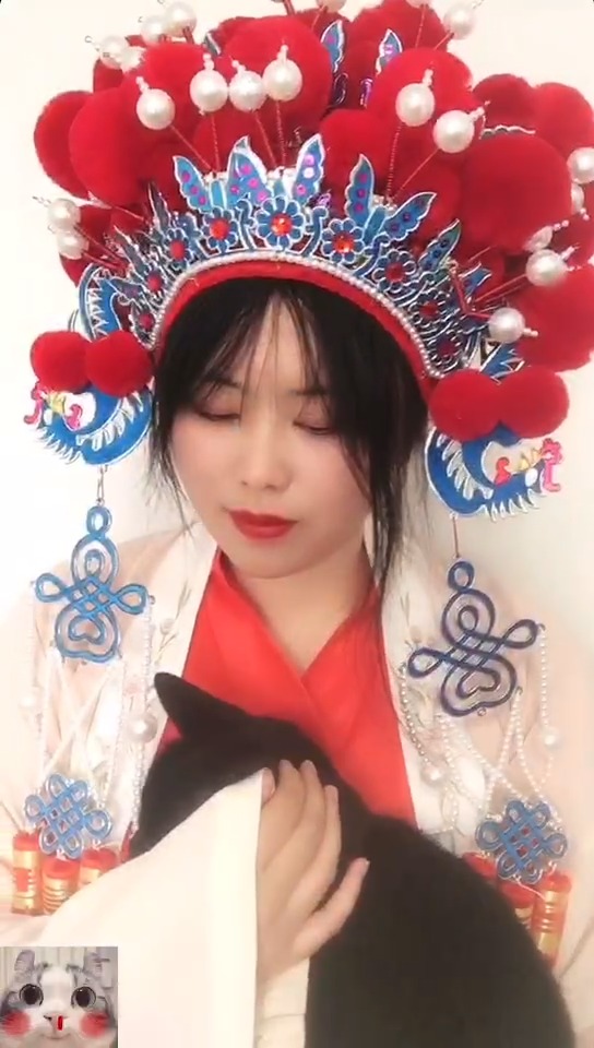 仿妆#不一样的画中人仿妆 ,没白头发就算了还笑场……对不起原创,垮