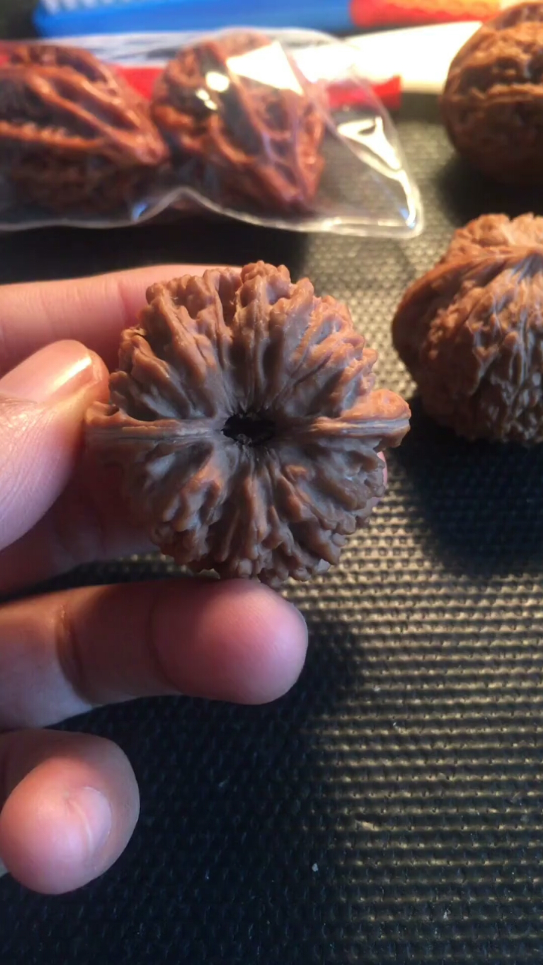 文玩核桃#这肚脐咋整