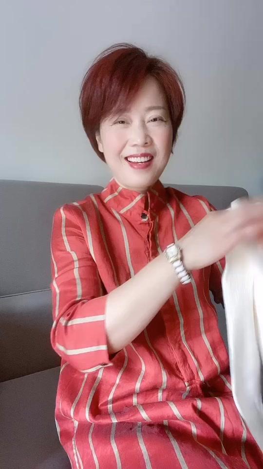 感谢经常给我点赞评论的家人们,谢谢您的支持!慧慧无以回报,在此祝?