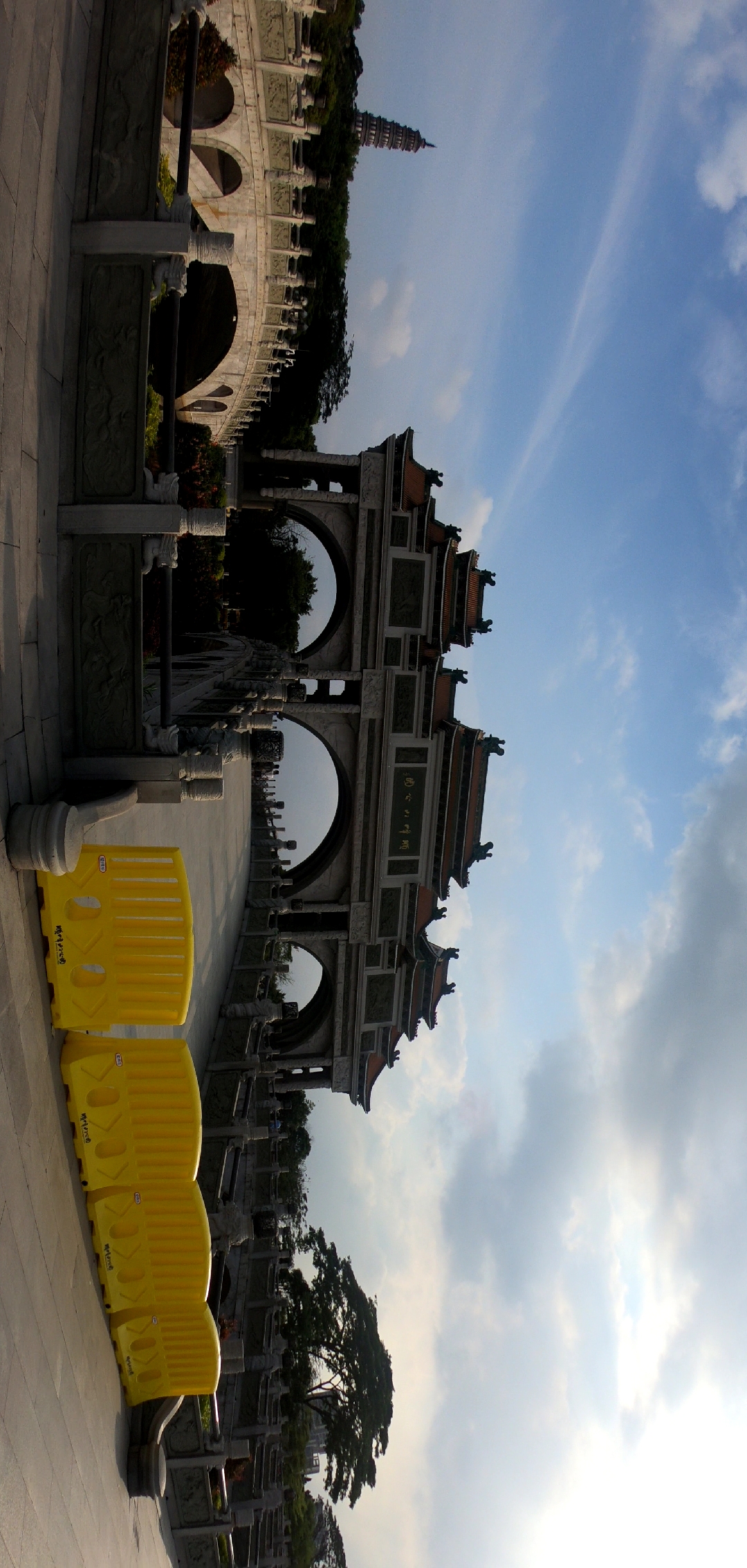 晒晒我家的春天#亚洲第一牌坊,太壮观了.