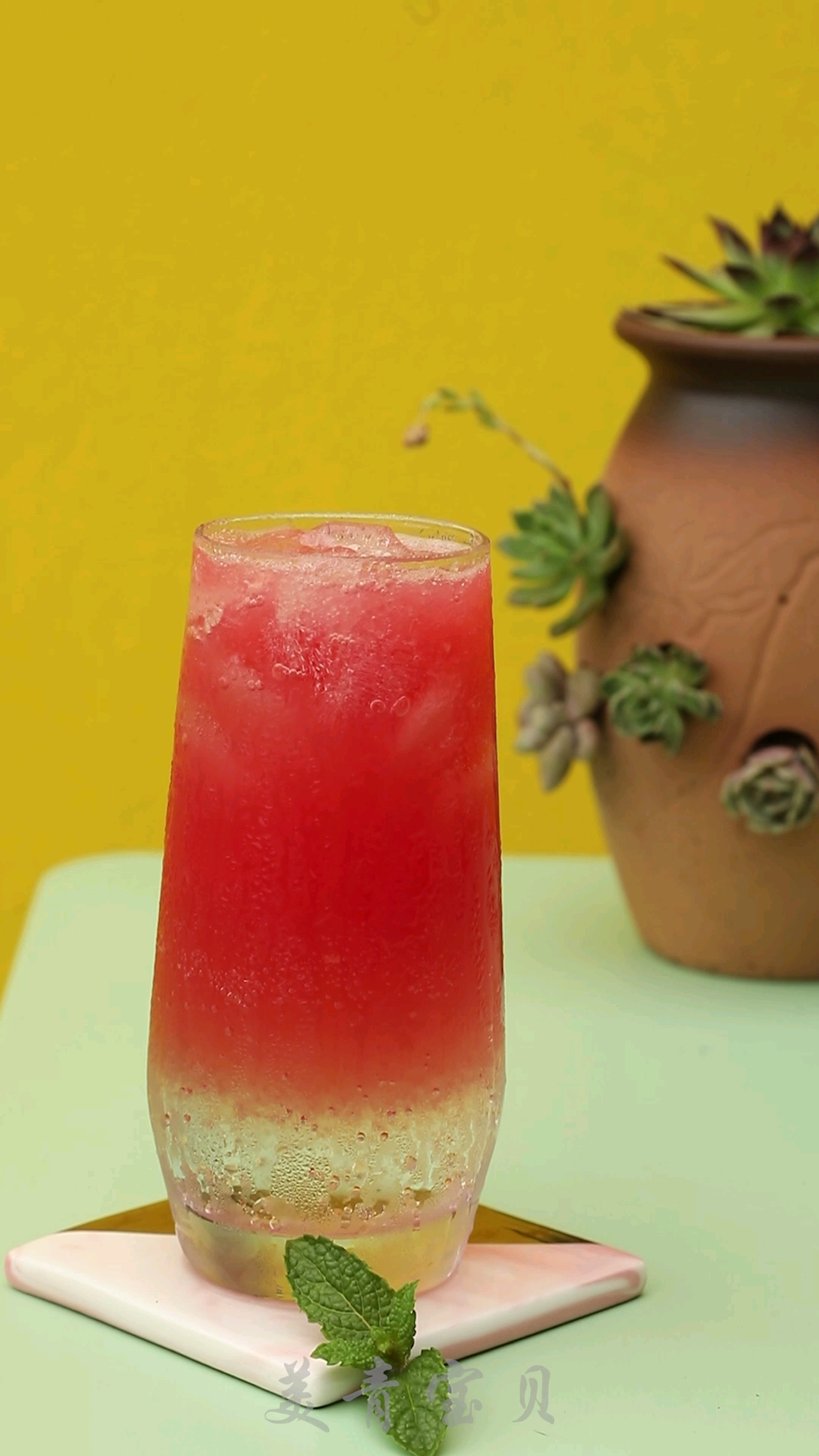 美食#西瓜配雪碧夏天最解渴