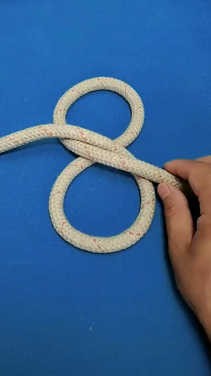 猪蹄结打结方法