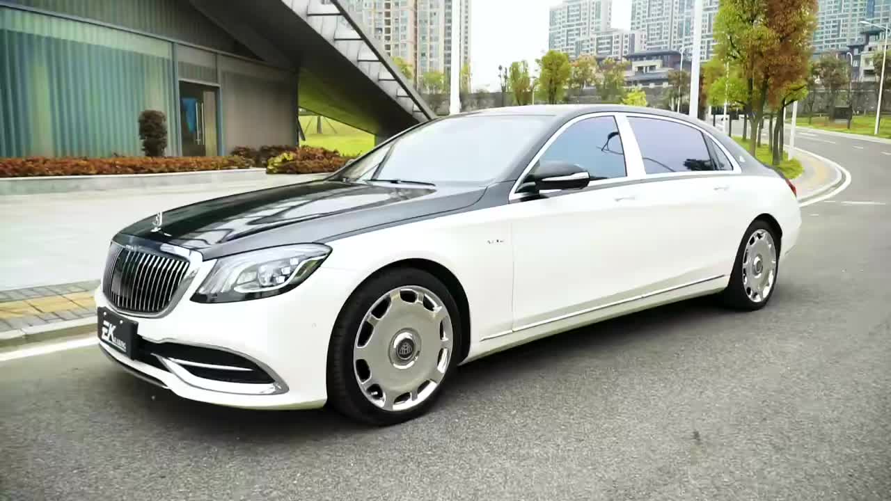 迈巴赫s680ekfilm改色膜高亮白和钢琴黑双拼