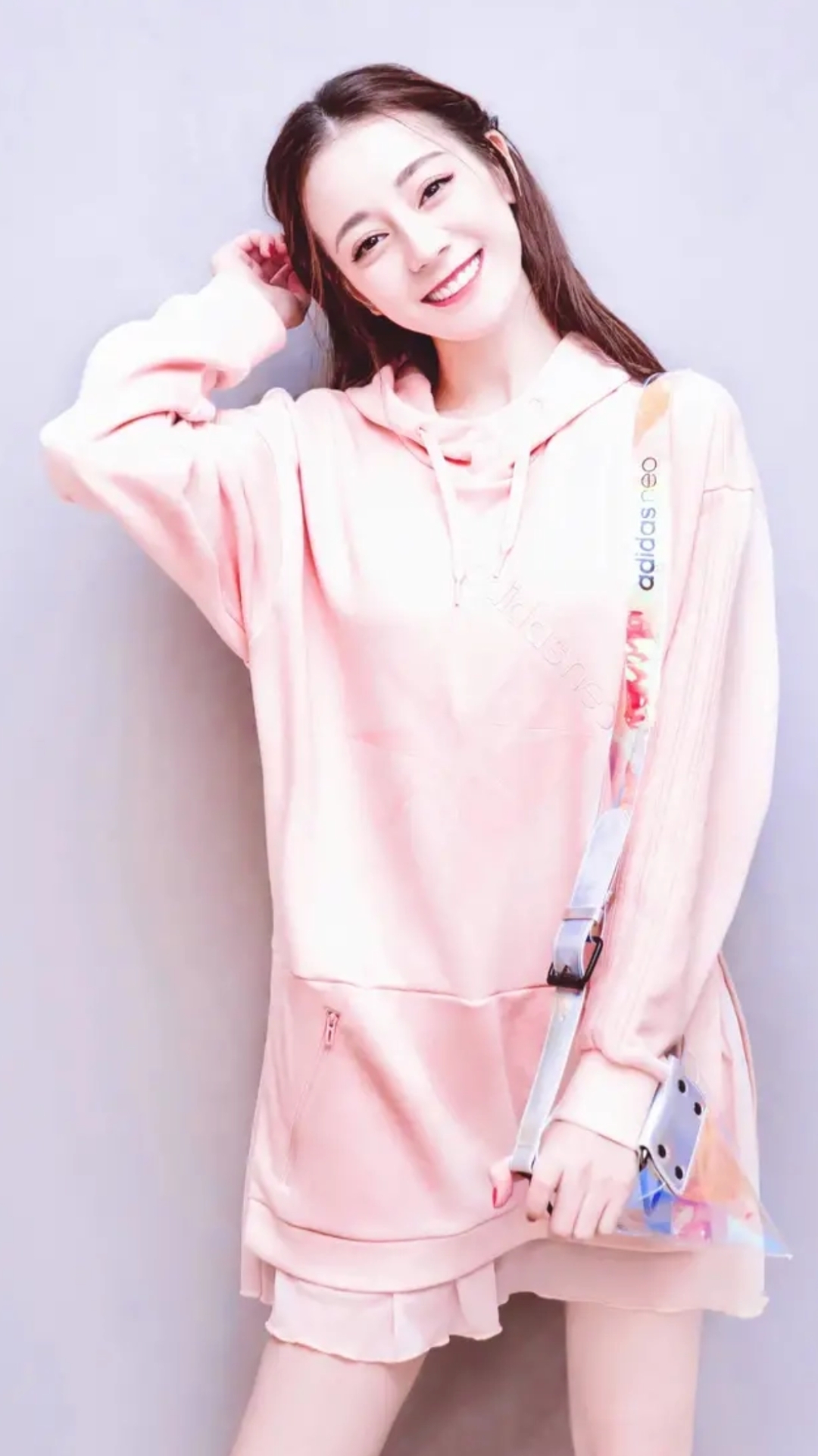 爱笑的女孩迪丽热巴!