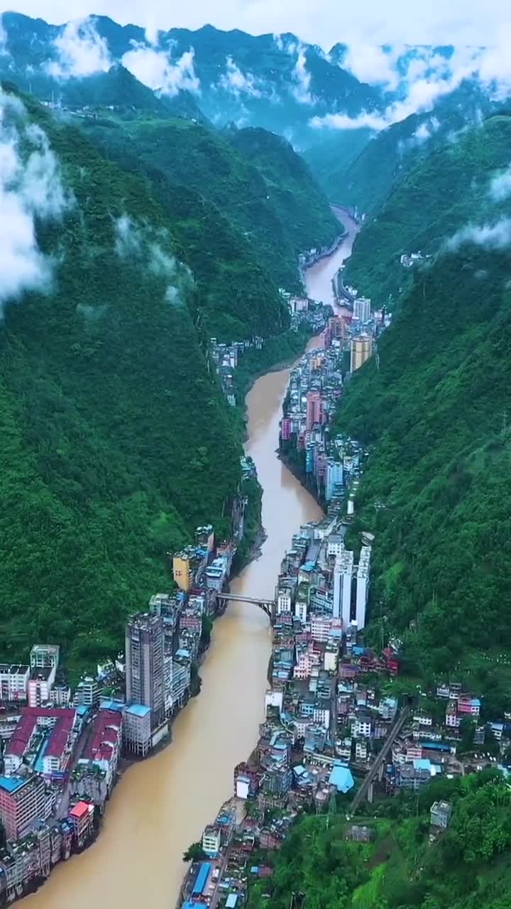 云南最窄的县城图片图片