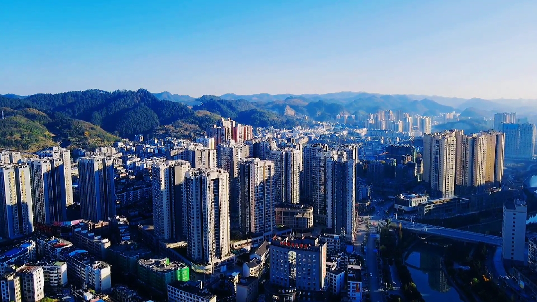 瓮安#刚刚,黔西撤县设市,下一个会是瓮安吗?航拍瓮安县城