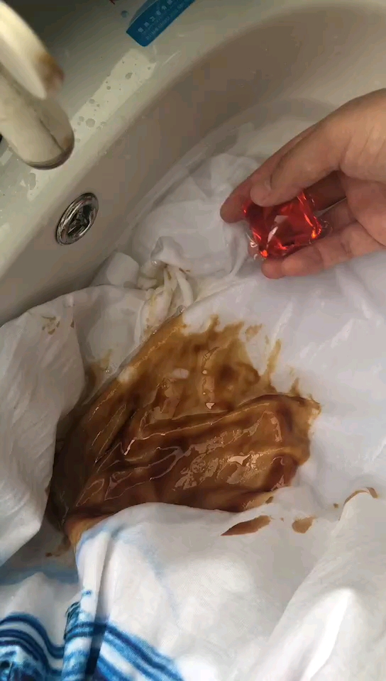 星搭档洗衣凝珠  挑战各种不可能 无惧难洗污渍