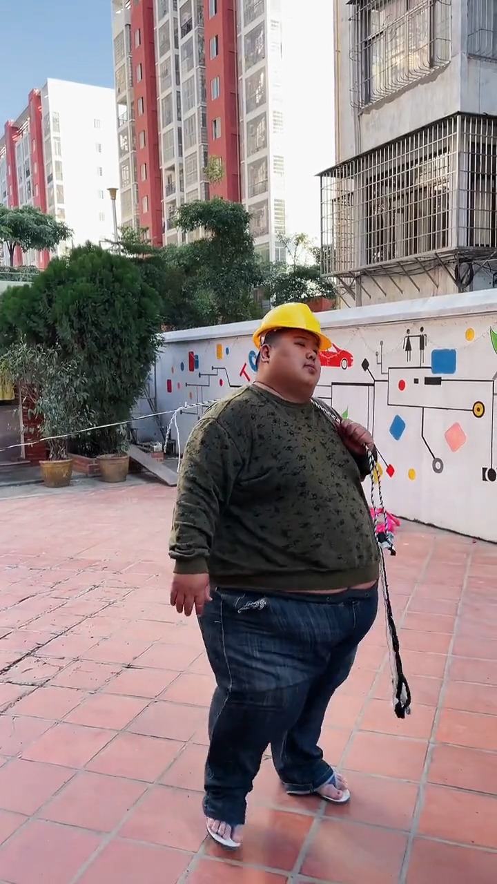 搞笑段子剧#你们都好奇我这么胖的人开什么座驾,今