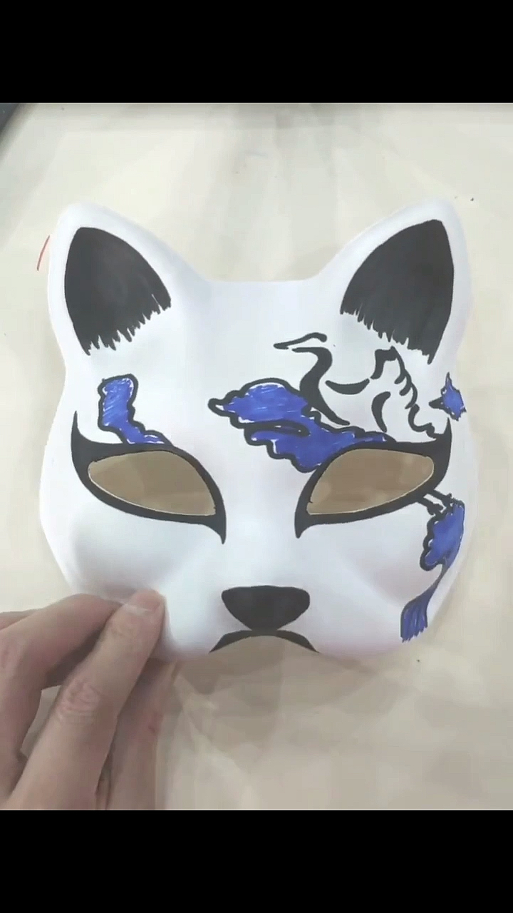 我要上热门#画在面具上面的仙鹤.