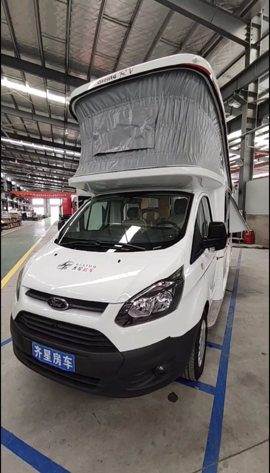 汽车改装#房车天天看,今天带您看齐星福特新全顺小c房车,外观独滔像