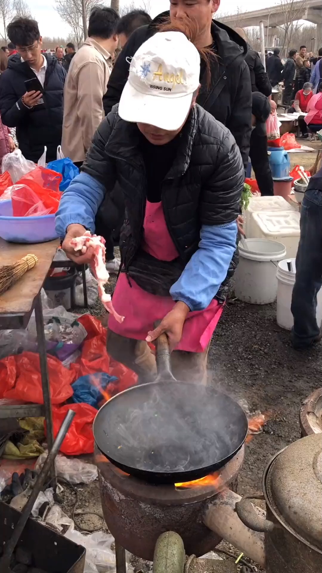 美食记#泊里大集海鲜烩饼,大集上一共2家做烩饼的!