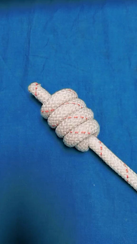 高空掷绳绳尾结