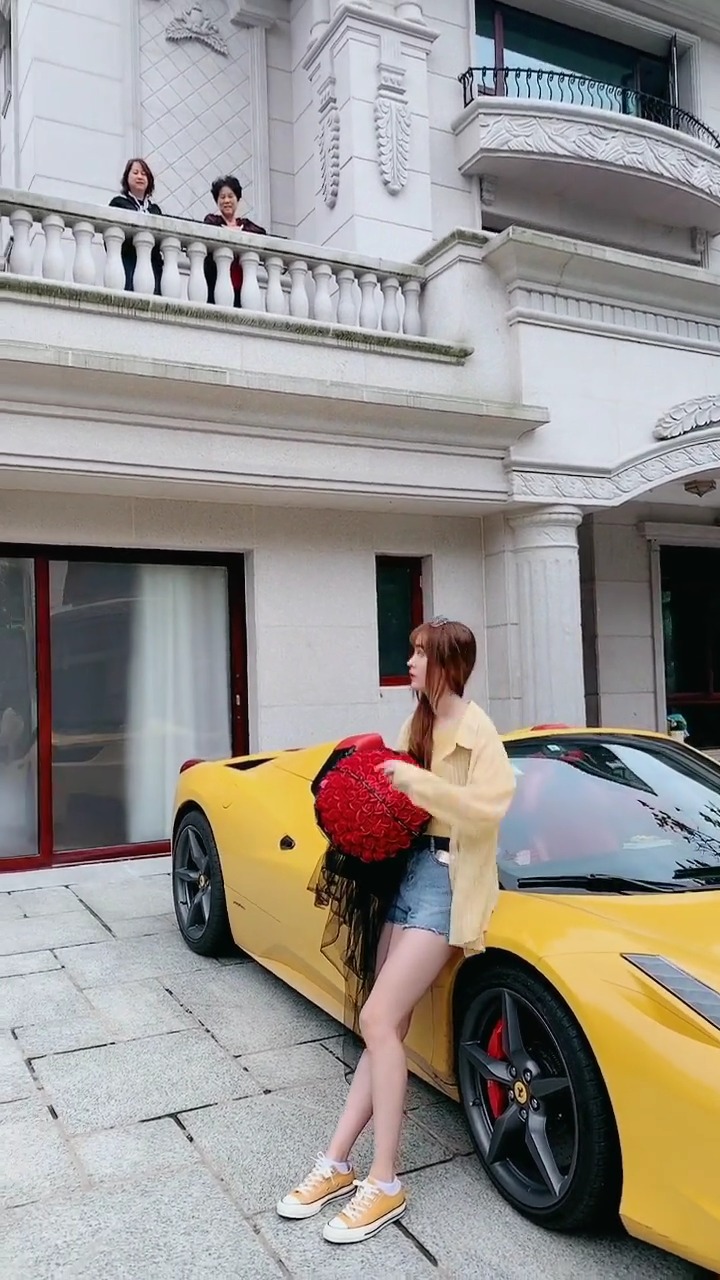 豪车#有钱真好啊,大别墅摄影师你还不抓紧动手