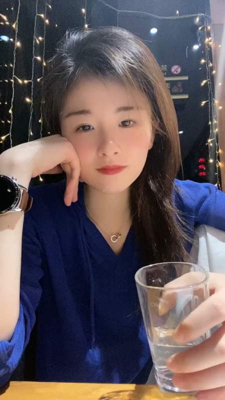 让别人知道 3条评论 0/100 回复 小笨f72df22小时前 回复 1 徐州二姐