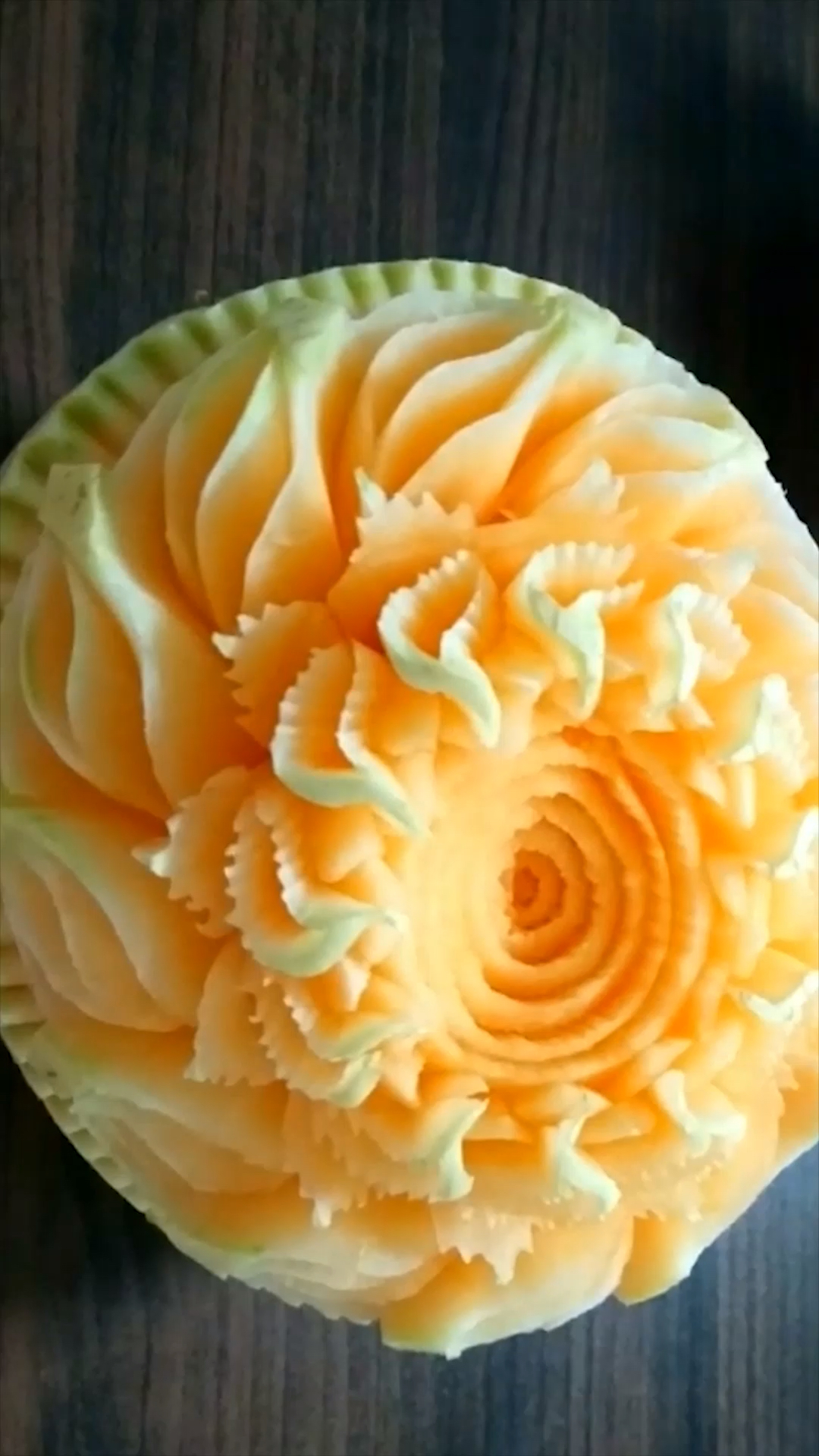 美食#甜瓜雕花,飞刀再现