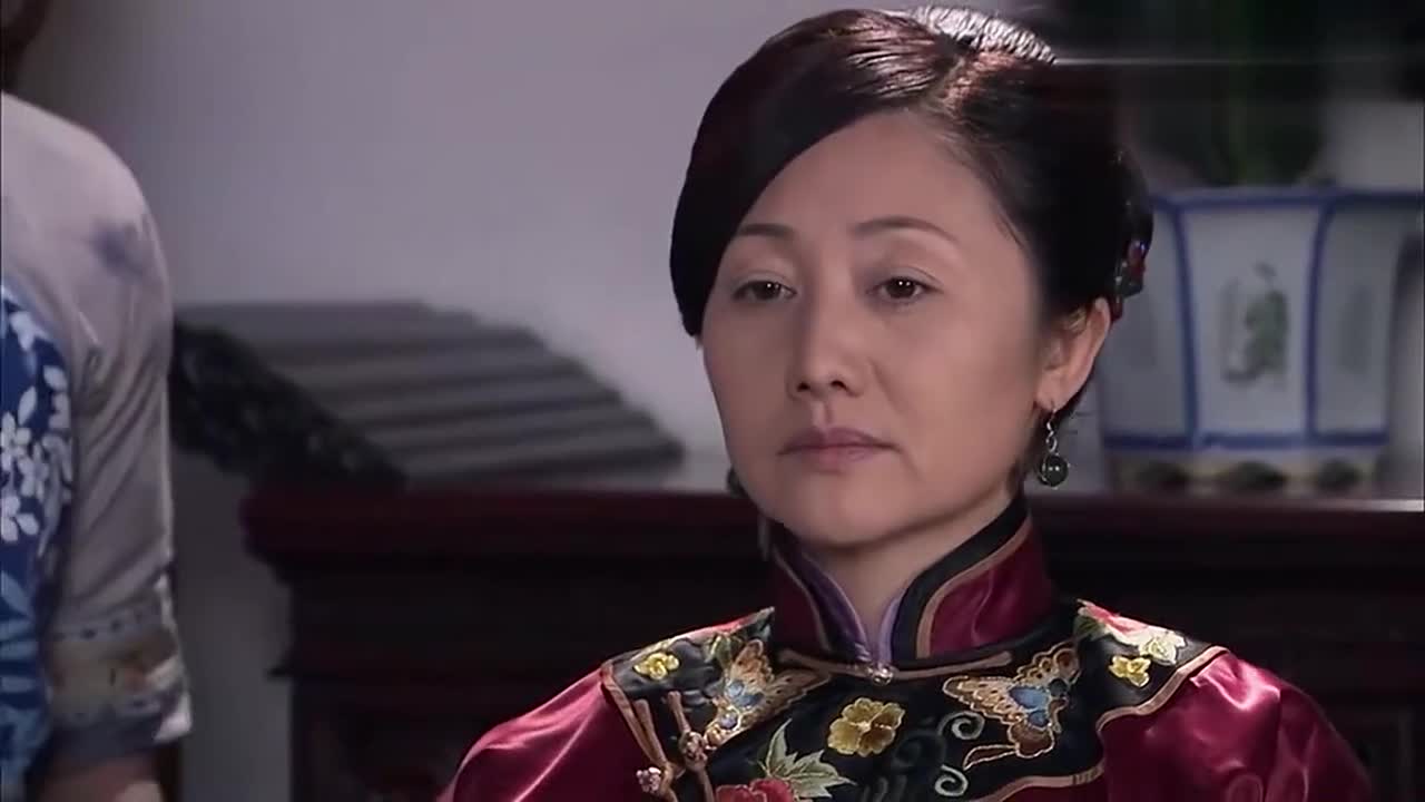 娘妻:高老爷带小妾给夫人上茶,夫人一板脸,连高老爷都紧张了