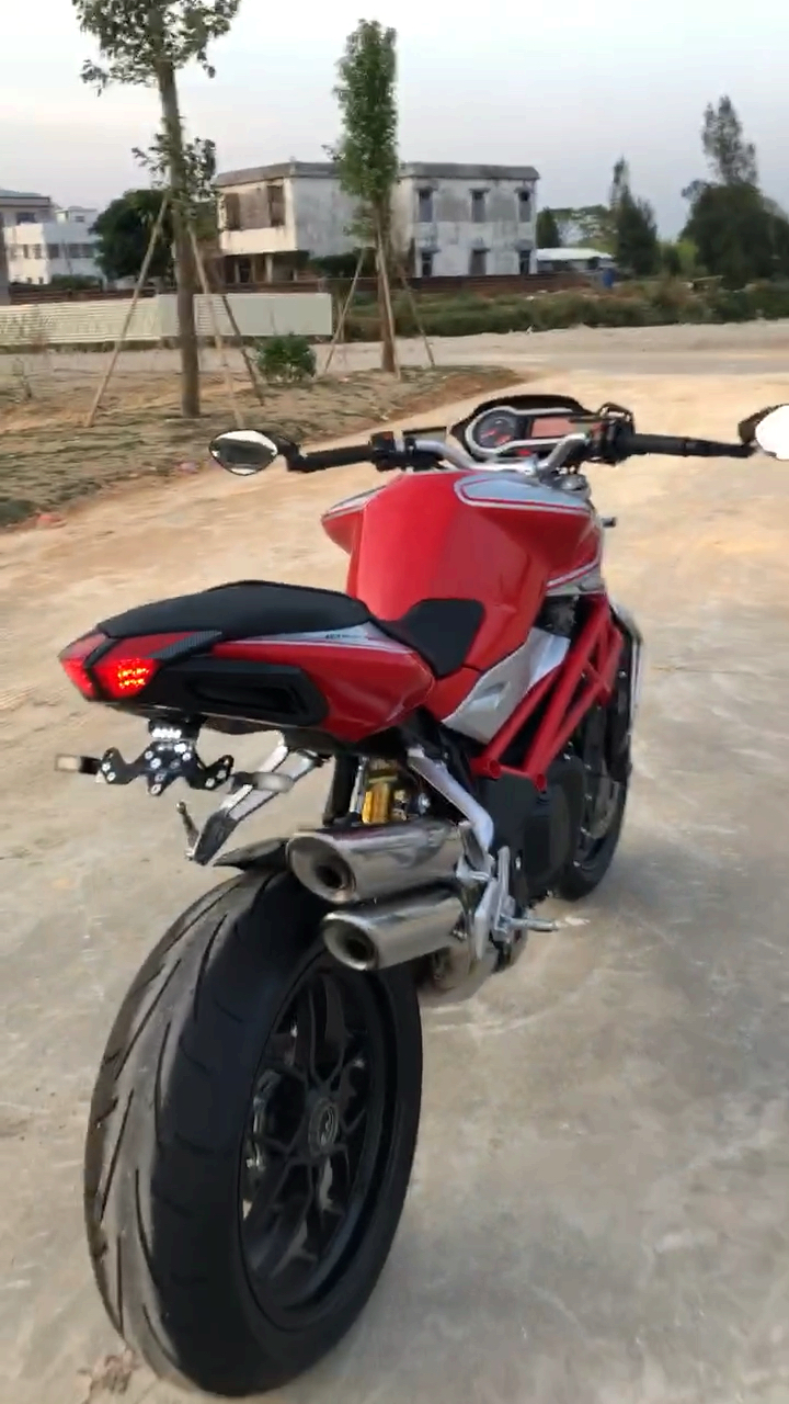 奥古斯塔#奥古斯塔mv1090r