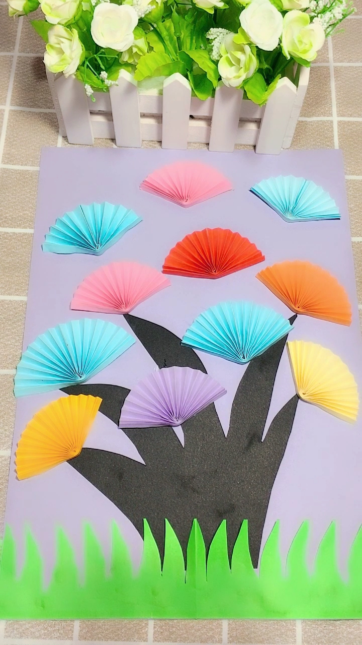 幼儿手工制作-扇子树