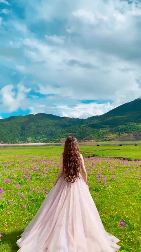 搞笑段子#小姐姐这个背影,给了我一个美丽的幻想,我瞬间找到了初恋哪