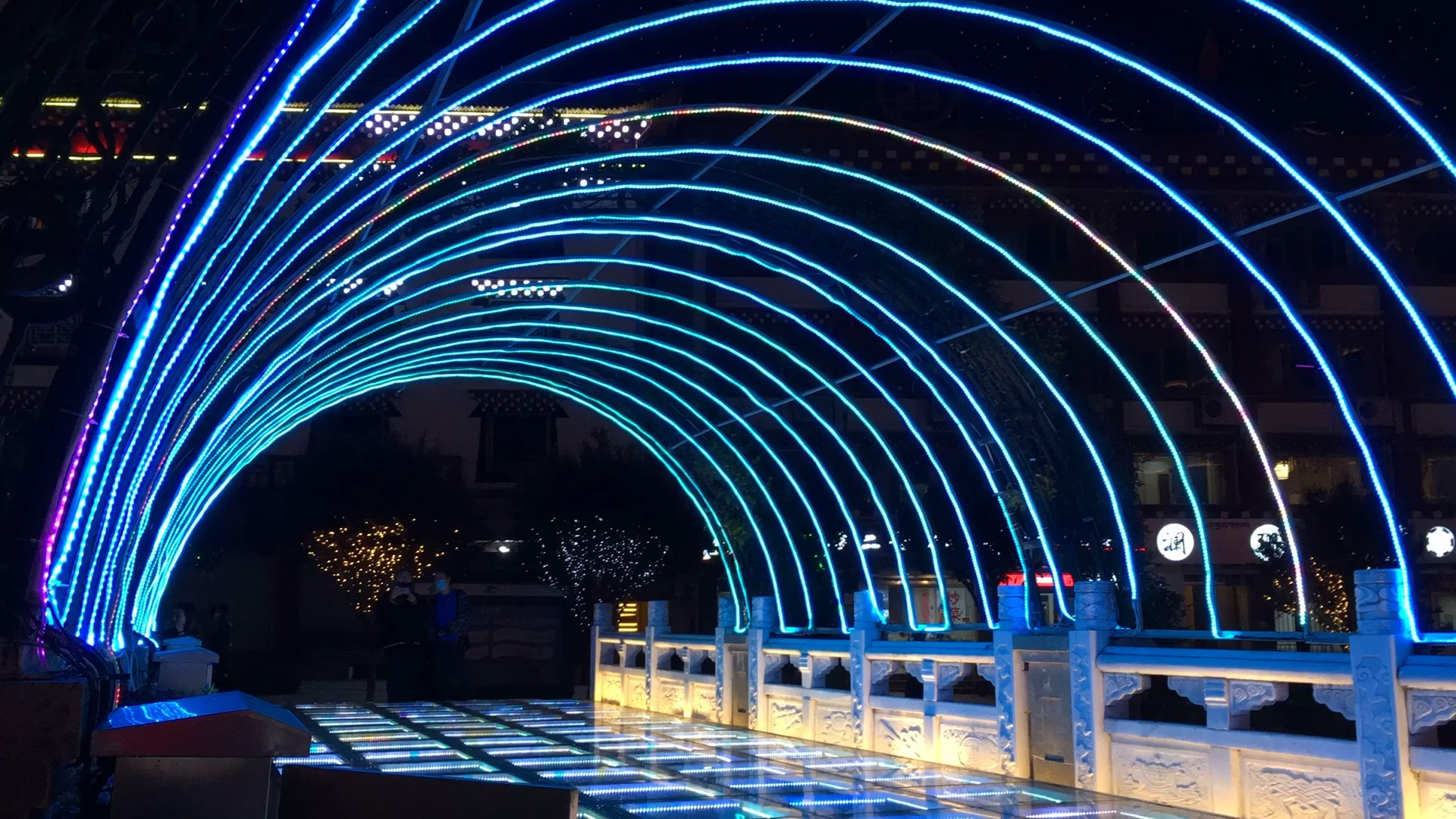 康定情歌之城绝美夜景