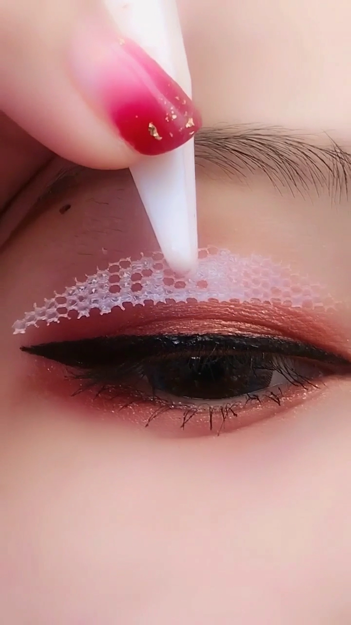 翻眼皮?你有想过我的感受吗?