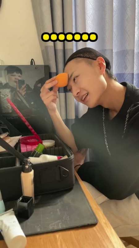 亲爱的燕女士生日快乐张若宇的卑微生活