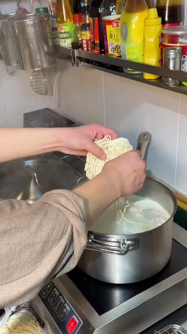 会做饭的男人最帅老板很会做饭