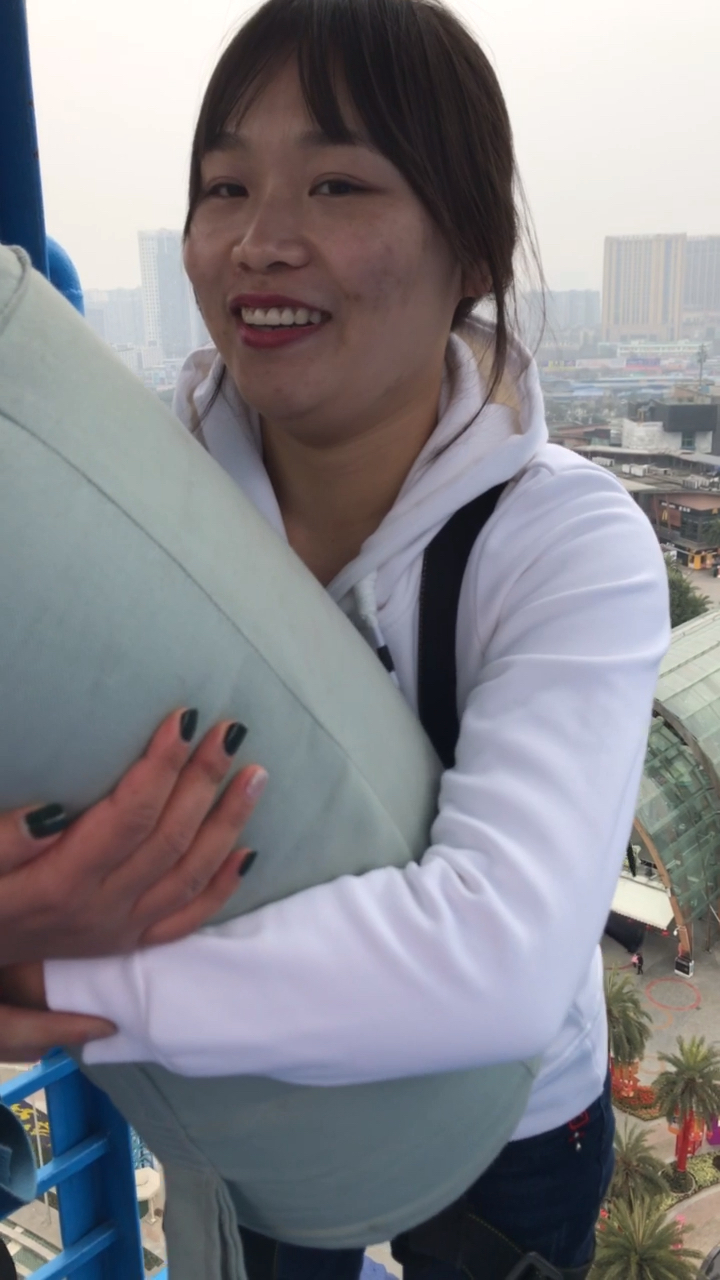 让你体验把被人推下楼的感觉