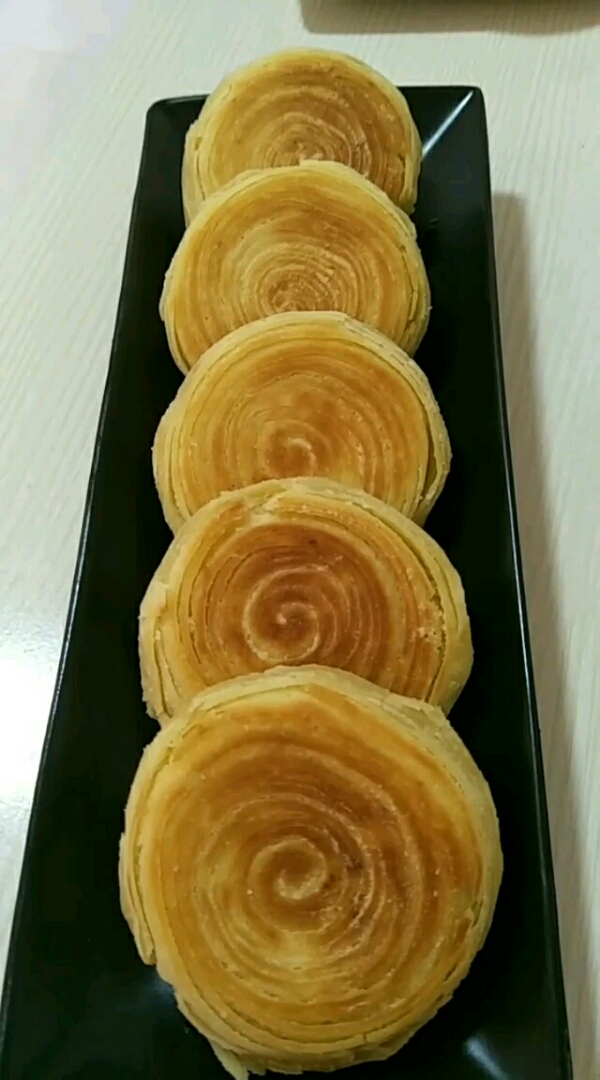 全民双十一津贴#黄金酥饼的做法,层次清晰,吃一口吱吱脆响,甜在心头.