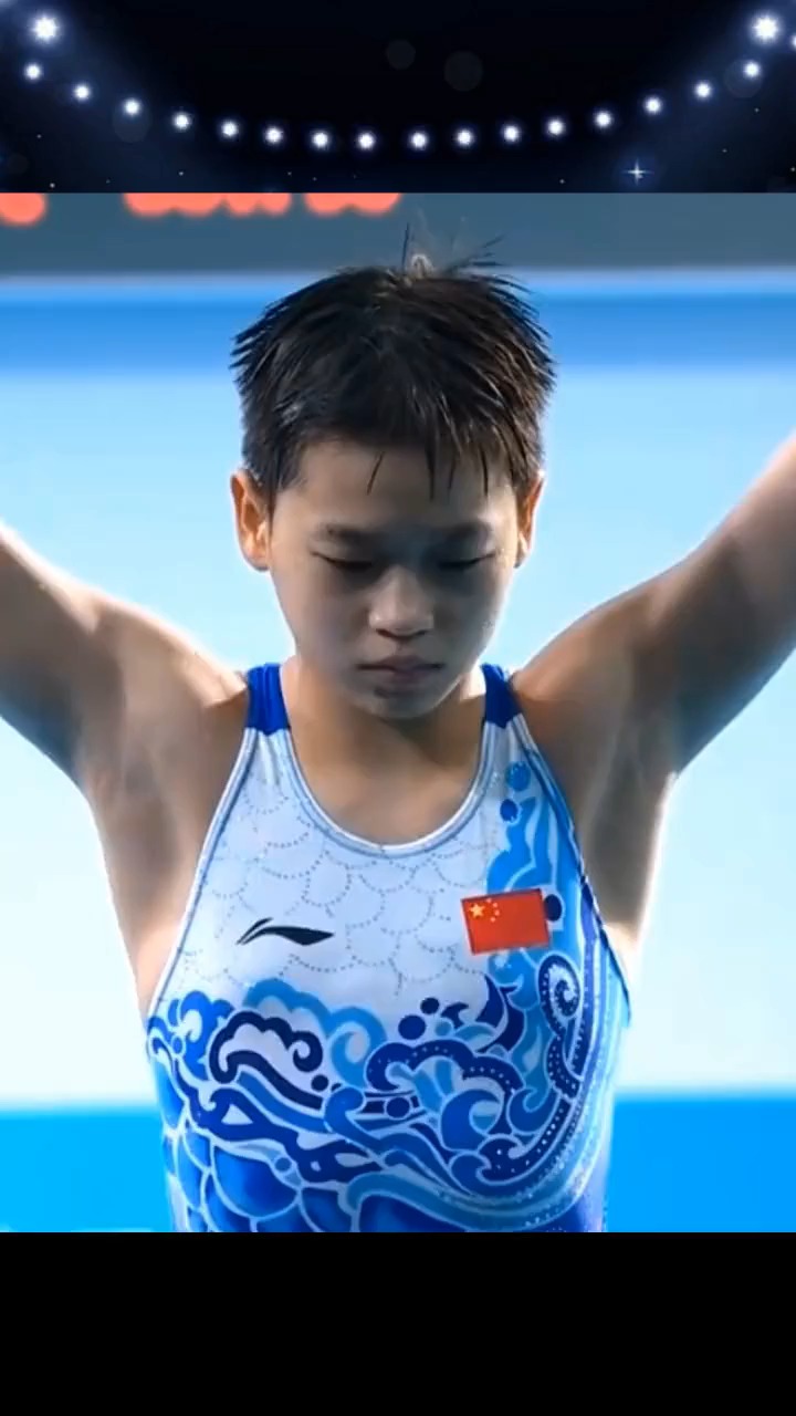 14岁全红婵透露:满分跳水 夺冠秘诀,小身躯大心脏!