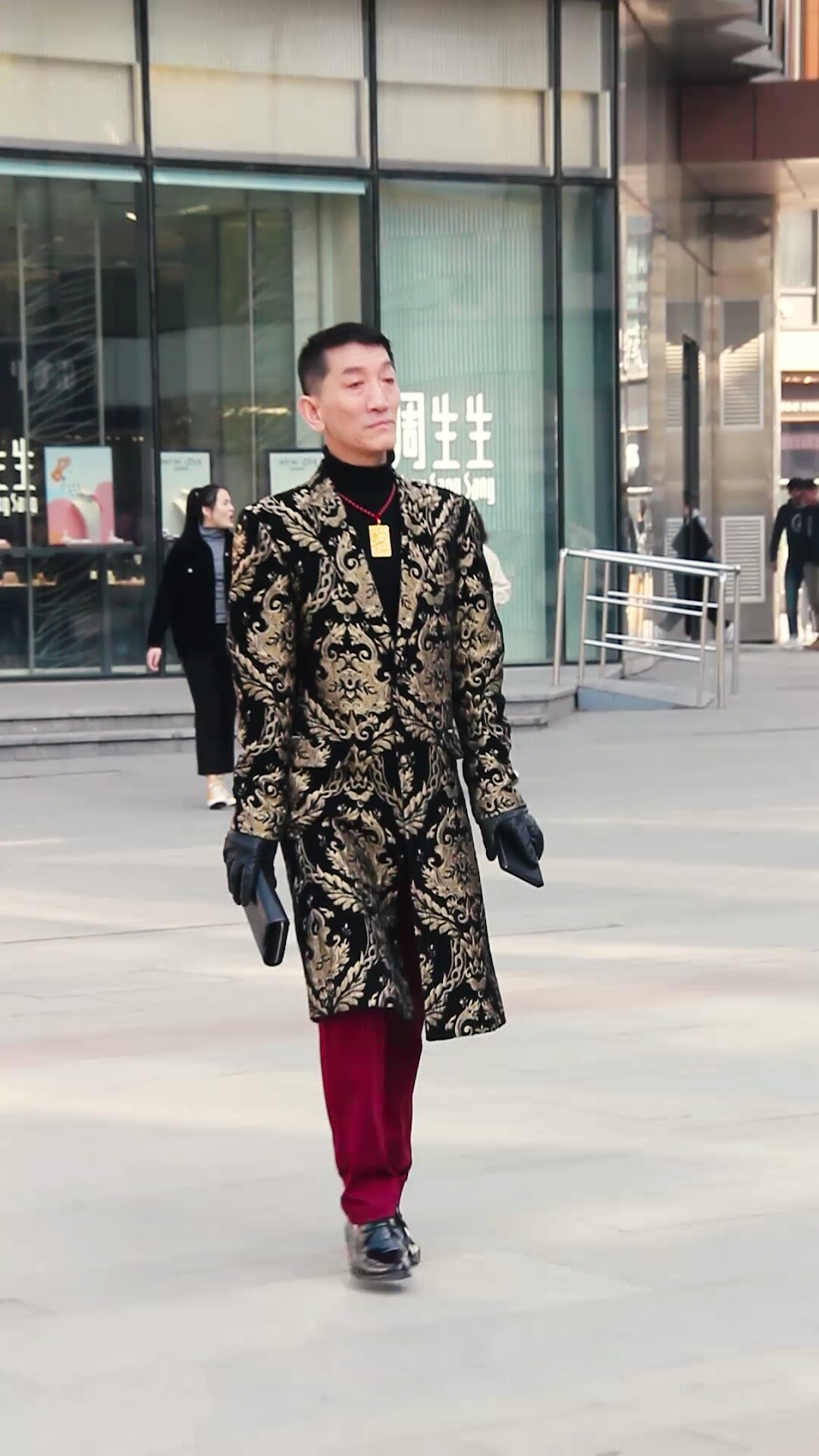 街拍#优雅的大叔