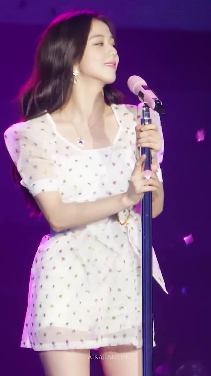 高音炸裂的jisoo舞台名场面,绝绝