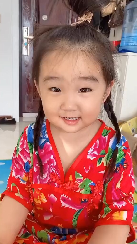 下午好家人们戏精圆圆又来逗大家笑了