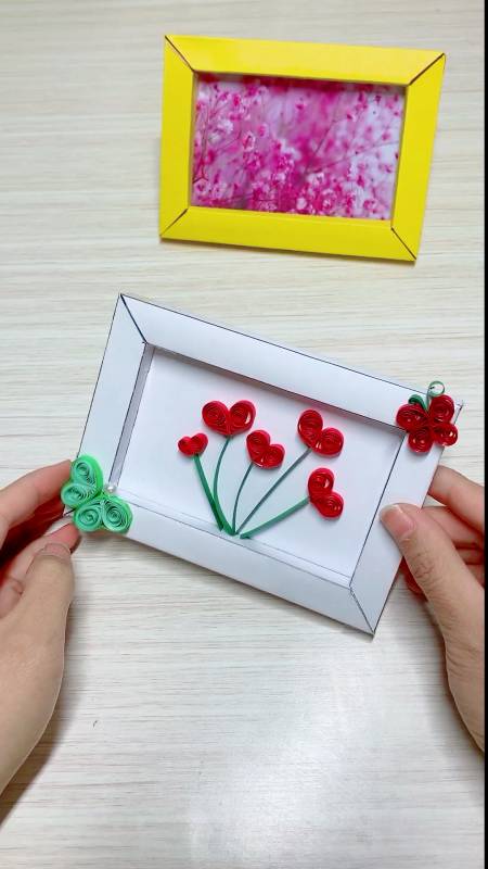 用卡纸简单的做出立体相框,成品很好看-度小视