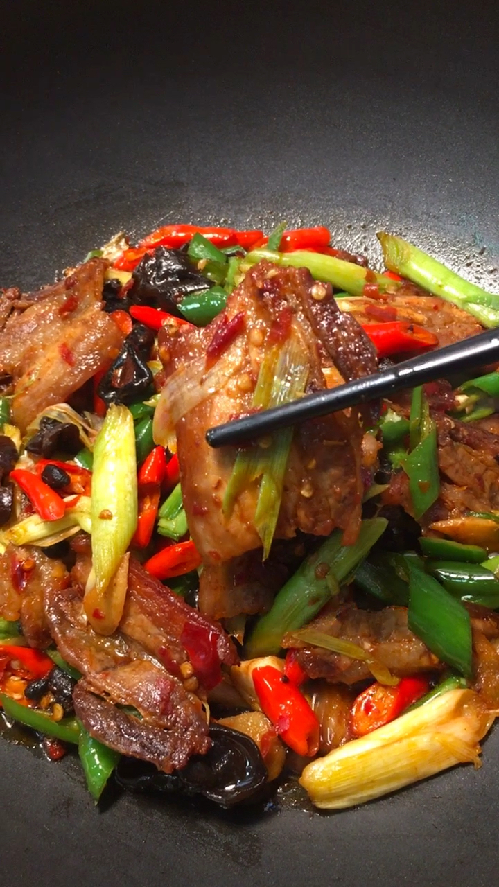 家乡特色美食#家庭版回锅肉