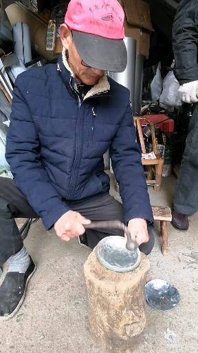 全民正能量#见过没?这门手艺叫打白铁