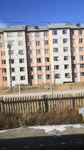 东北小镇的楼房居然这么多,空房率令人无语