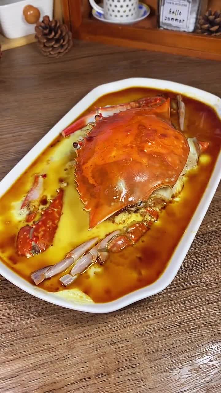 鲜嫩美味的梭子蟹蒸蛋,家里来客人这样做,让你非常有面子