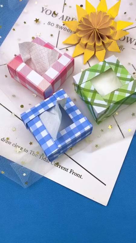 手工折纸迷你纸巾盒图片