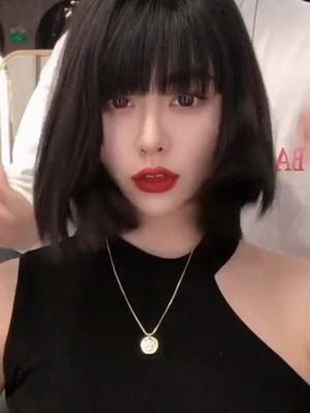圆脸方脸剪完也好看的短发lisa同款短发